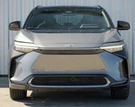 Серый Тойота Другая, объемом двигателя 0 л и пробегом 10 тыс. км за 10000 $, фото 1 на Automoto.ua