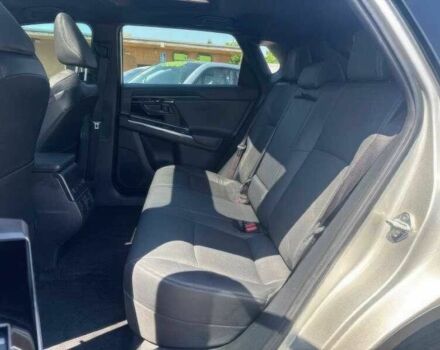 Серый Тойота Другая, объемом двигателя 0 л и пробегом 35 тыс. км за 19000 $, фото 9 на Automoto.ua