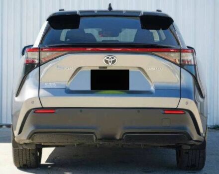 Серый Тойота Другая, объемом двигателя 0 л и пробегом 10 тыс. км за 10000 $, фото 5 на Automoto.ua