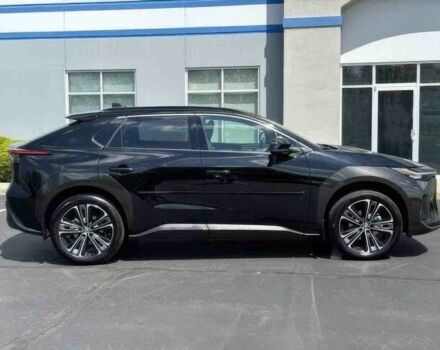 Сірий Тойота Інша, об'ємом двигуна 0 л та пробігом 14 тис. км за 9000 $, фото 6 на Automoto.ua