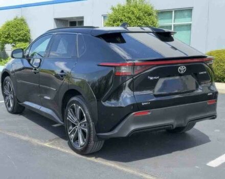 Сірий Тойота Інша, об'ємом двигуна 0 л та пробігом 14 тис. км за 9000 $, фото 3 на Automoto.ua