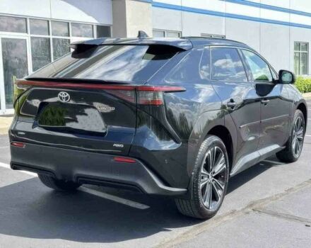 Сірий Тойота Інша, об'ємом двигуна 0 л та пробігом 14 тис. км за 9000 $, фото 5 на Automoto.ua