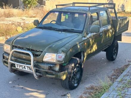 Зелений Тойота Інша, об'ємом двигуна 2 л та пробігом 200 тис. км за 2450 $, фото 1 на Automoto.ua