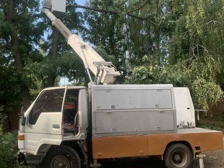 Тойота Дюна 1994 у Києві на Automoto.ua Тойота Дюна, об'ємом двигуна 2 л та пробігом 78 тис. км за 11750 $, фото 1 на Automoto.ua