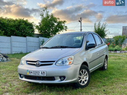 Сірий Тойота Ехо, об'ємом двигуна 1.5 л та пробігом 232 тис. км за 3550 $, фото 1 на Automoto.ua