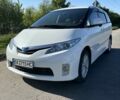 Белый Тойота Эстима, объемом двигателя 2.36 л и пробегом 129 тыс. км за 12500 $, фото 1 на Automoto.ua