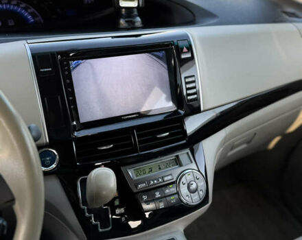 Белый Тойота Эстима, объемом двигателя 2.36 л и пробегом 101 тыс. км за 13499 $, фото 12 на Automoto.ua