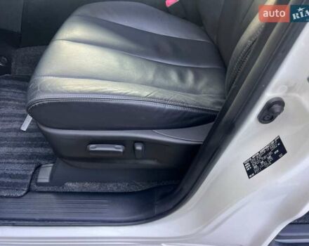 Белый Тойота Эстима, объемом двигателя 2.4 л и пробегом 52 тыс. км за 18850 $, фото 29 на Automoto.ua