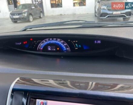 Белый Тойота Эстима, объемом двигателя 2.4 л и пробегом 52 тыс. км за 18850 $, фото 47 на Automoto.ua