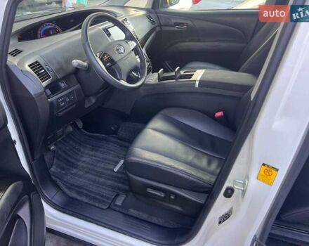 Белый Тойота Эстима, объемом двигателя 2.4 л и пробегом 52 тыс. км за 18850 $, фото 23 на Automoto.ua