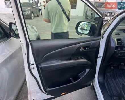 Белый Тойота Эстима, объемом двигателя 2.4 л и пробегом 52 тыс. км за 18850 $, фото 24 на Automoto.ua