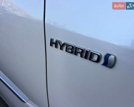 Белый Тойота Эстима, объемом двигателя 2.4 л и пробегом 52 тыс. км за 18850 $, фото 27 на Automoto.ua