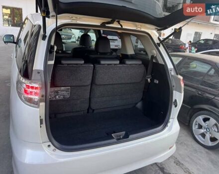 Белый Тойота Эстима, объемом двигателя 2.4 л и пробегом 52 тыс. км за 18850 $, фото 7 на Automoto.ua