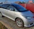 Серый Тойота Эстима, объемом двигателя 2.4 л и пробегом 185 тыс. км за 11800 $, фото 1 на Automoto.ua