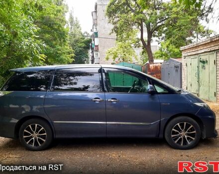 Синий Тойота Эстима, объемом двигателя 2.4 л и пробегом 103 тыс. км за 16700 $, фото 2 на Automoto.ua