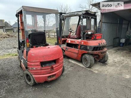 Тойота ФД 2004 у Ковель на Automoto.ua Червоний Тойота ФД, об'ємом двигуна 0 л та пробігом 5 тис. км за 7000 $, фото 1 на Automoto.ua