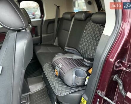 Белый Тойота ФЖ Крузер, объемом двигателя 3.96 л и пробегом 153 тыс. км за 23500 $, фото 23 на Automoto.ua