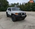 Белый Тойота ФЖ Крузер, объемом двигателя 4 л и пробегом 255 тыс. км за 21000 $, фото 2 на Automoto.ua