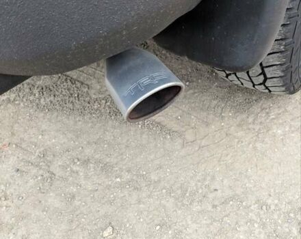 Белый Тойота ФЖ Крузер, объемом двигателя 4 л и пробегом 255 тыс. км за 21000 $, фото 18 на Automoto.ua