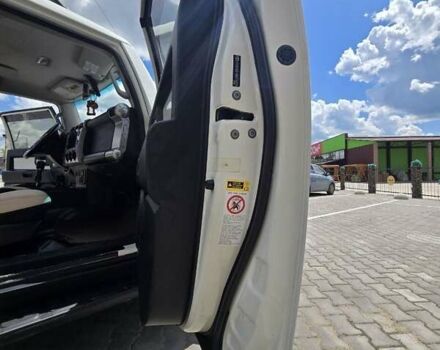 Білий Тойота ФЖ Крузер, об'ємом двигуна 3.96 л та пробігом 190 тис. км за 23500 $, фото 12 на Automoto.ua