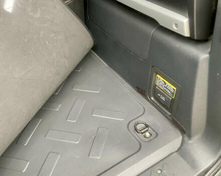 Бежевый Тойота ФЖ Крузер, объемом двигателя 3.96 л и пробегом 132 тыс. км за 28000 $, фото 27 на Automoto.ua