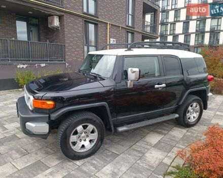 Чорний Тойота ФЖ Крузер, об'ємом двигуна 4 л та пробігом 105 тис. км за 19000 $, фото 7 на Automoto.ua