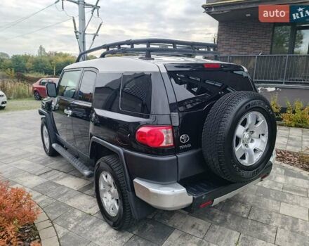 Чорний Тойота ФЖ Крузер, об'ємом двигуна 4 л та пробігом 105 тис. км за 19000 $, фото 5 на Automoto.ua