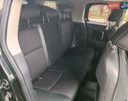 Чорний Тойота ФЖ Крузер, об'ємом двигуна 4 л та пробігом 105 тис. км за 19000 $, фото 15 на Automoto.ua