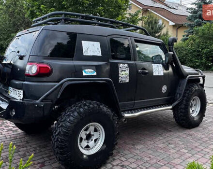 Черный Тойота ФЖ Крузер, объемом двигателя 4 л и пробегом 99 тыс. км за 22000 $, фото 12 на Automoto.ua