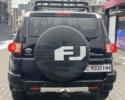Чорний Тойота ФЖ Крузер, об'ємом двигуна 4 л та пробігом 211 тис. км за 15300 $, фото 13 на Automoto.ua