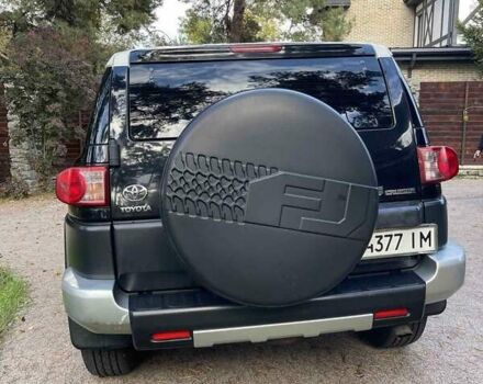 Черный Тойота ФЖ Крузер, объемом двигателя 4 л и пробегом 160 тыс. км за 19181 $, фото 3 на Automoto.ua