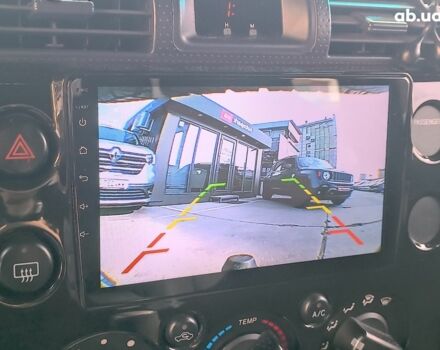 Черный Тойота ФЖ Крузер, объемом двигателя 4 л и пробегом 152 тыс. км за 18990 $, фото 29 на Automoto.ua