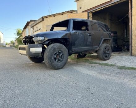 Черный Тойота ФЖ Крузер, объемом двигателя 4 л и пробегом 90 тыс. км за 5500 $, фото 4 на Automoto.ua