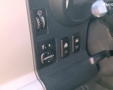 Черный Тойота ФЖ Крузер, объемом двигателя 4 л и пробегом 152 тыс. км за 18990 $, фото 16 на Automoto.ua