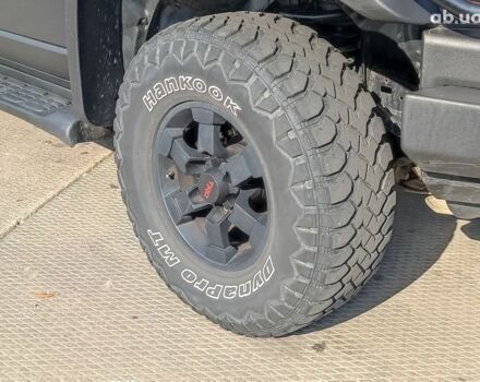 Черный Тойота ФЖ Крузер, объемом двигателя 4 л и пробегом 152 тыс. км за 18990 $, фото 5 на Automoto.ua