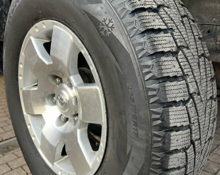 Чорний Тойота ФЖ Крузер, об'ємом двигуна 4 л та пробігом 321 тис. км за 21500 $, фото 13 на Automoto.ua