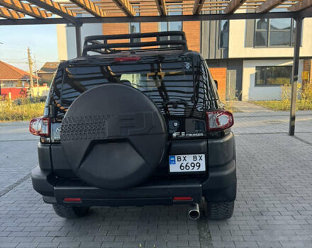 Чорний Тойота ФЖ Крузер, об'ємом двигуна 3.9 л та пробігом 186 тис. км за 32500 $, фото 4 на Automoto.ua