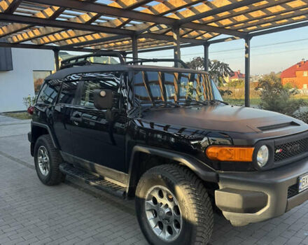 Чорний Тойота ФЖ Крузер, об'ємом двигуна 3.9 л та пробігом 186 тис. км за 32500 $, фото 2 на Automoto.ua