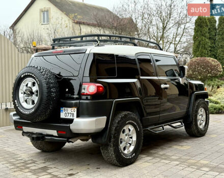 Черный Тойота ФЖ Крузер, объемом двигателя 4 л и пробегом 199 тыс. км за 30239 $, фото 11 на Automoto.ua