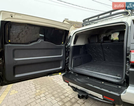 Черный Тойота ФЖ Крузер, объемом двигателя 4 л и пробегом 199 тыс. км за 30239 $, фото 36 на Automoto.ua