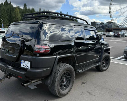 Черный Тойота ФЖ Крузер, объемом двигателя 4 л и пробегом 57 тыс. км за 41500 $, фото 4 на Automoto.ua