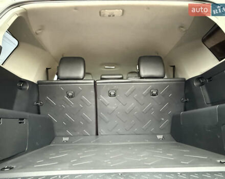 Черный Тойота ФЖ Крузер, объемом двигателя 4 л и пробегом 199 тыс. км за 30239 $, фото 38 на Automoto.ua