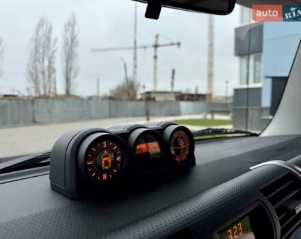 Черный Тойота ФЖ Крузер, объемом двигателя 4 л и пробегом 137 тыс. км за 40900 $, фото 42 на Automoto.ua