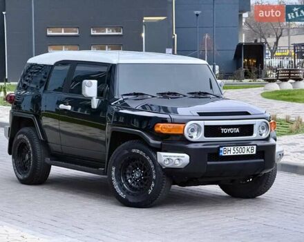 Черный Тойота ФЖ Крузер, объемом двигателя 4 л и пробегом 137 тыс. км за 40900 $, фото 68 на Automoto.ua