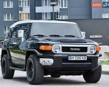 Черный Тойота ФЖ Крузер, объемом двигателя 4 л и пробегом 137 тыс. км за 40900 $, фото 24 на Automoto.ua