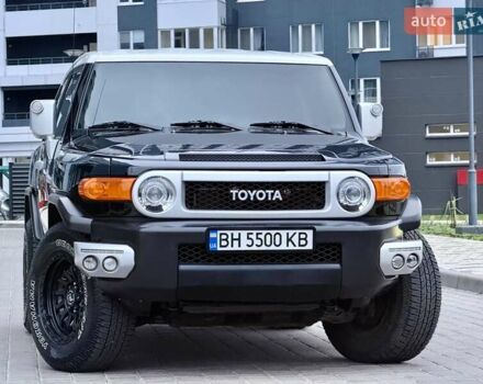 Черный Тойота ФЖ Крузер, объемом двигателя 4 л и пробегом 137 тыс. км за 40900 $, фото 5 на Automoto.ua