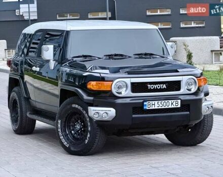 Черный Тойота ФЖ Крузер, объемом двигателя 4 л и пробегом 137 тыс. км за 40900 $, фото 6 на Automoto.ua