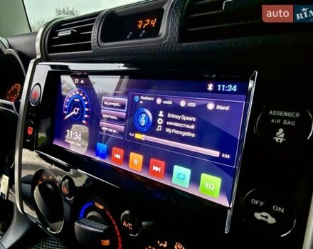 Черный Тойота ФЖ Крузер, объемом двигателя 4 л и пробегом 137 тыс. км за 40900 $, фото 60 на Automoto.ua