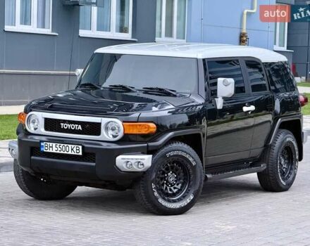 Черный Тойота ФЖ Крузер, объемом двигателя 4 л и пробегом 137 тыс. км за 40900 $, фото 12 на Automoto.ua