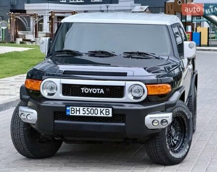Черный Тойота ФЖ Крузер, объемом двигателя 4 л и пробегом 137 тыс. км за 40900 $, фото 8 на Automoto.ua